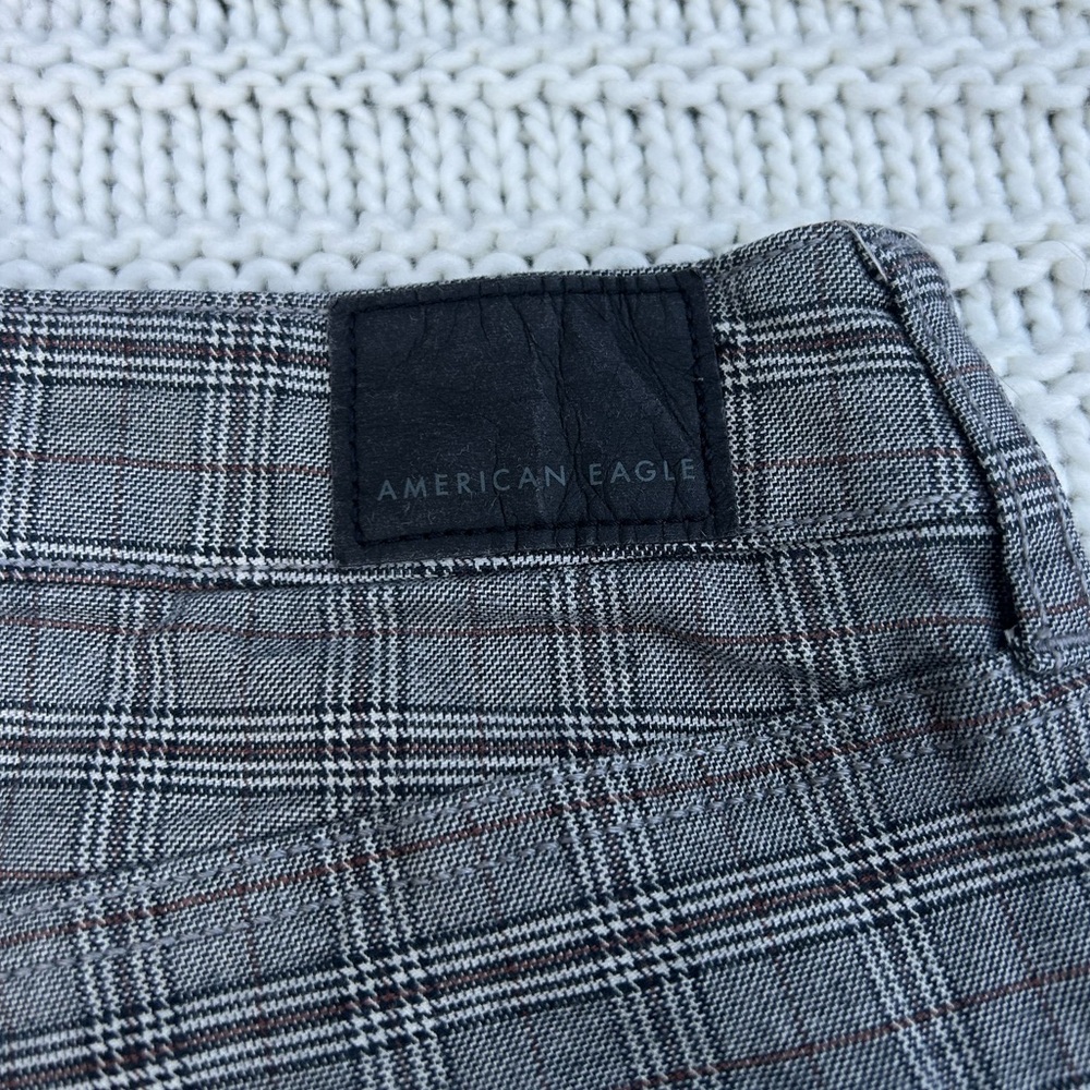 American Eagle, Gray Plaid Pants, Size 6 Long - Picture 3 of 5